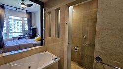 Hillington Green (D23), Condominium #587761361